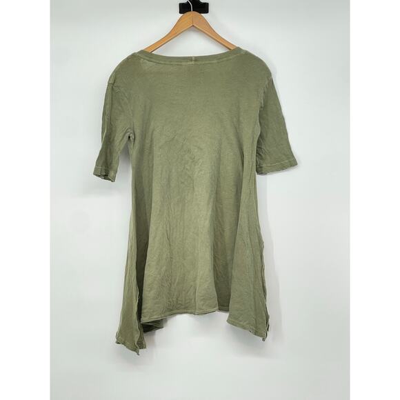 Free People Green Shark Bite Raw Hem Top‎ Size XS Grunge Lagenlook Boho - Picture 2 of 5
